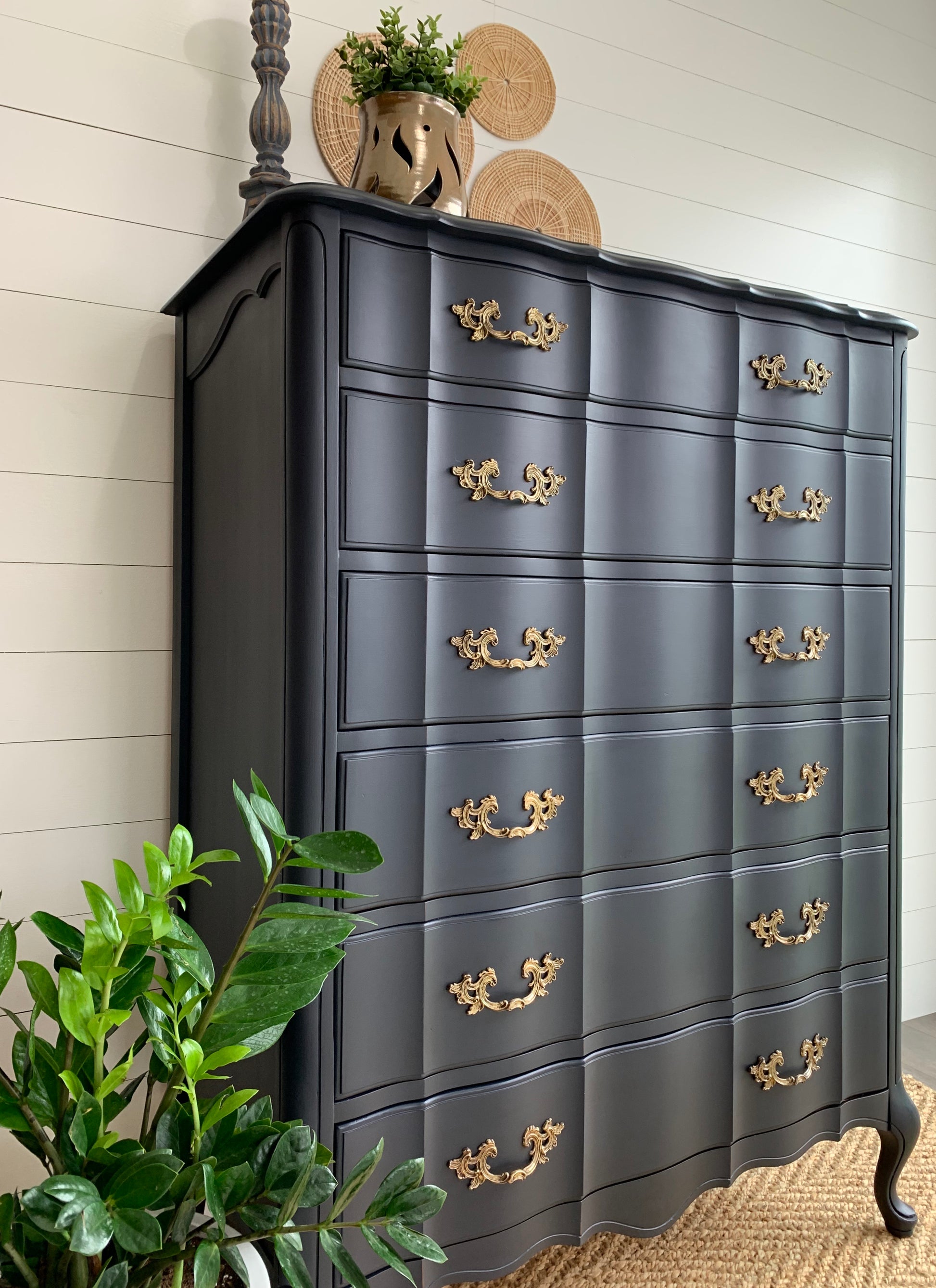 Vintage Dresser with 6 Drawers - Jo’s Vintage Werks