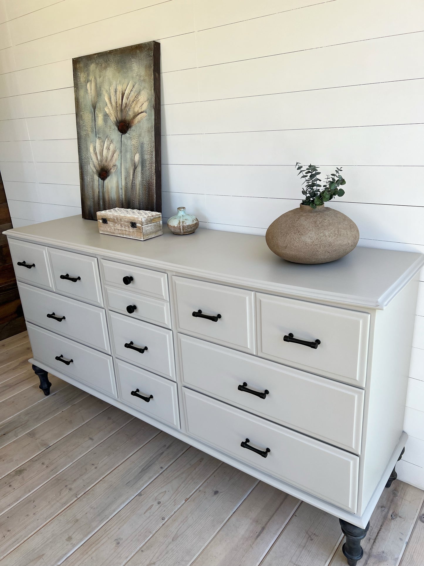 Dresser with 9 Drawers - Jo’s Vintage Werks