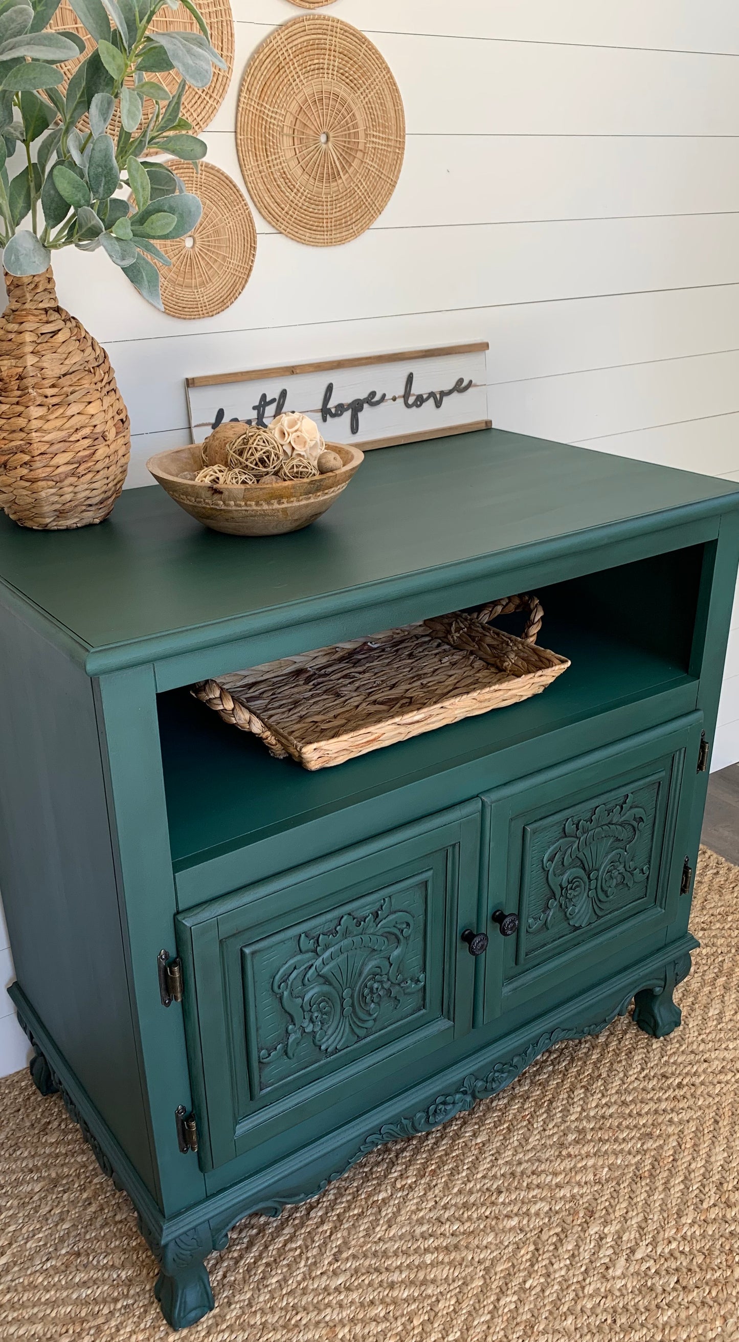 Vintage Cabinet with 1 Shelf - Jo’s Vintage Werks