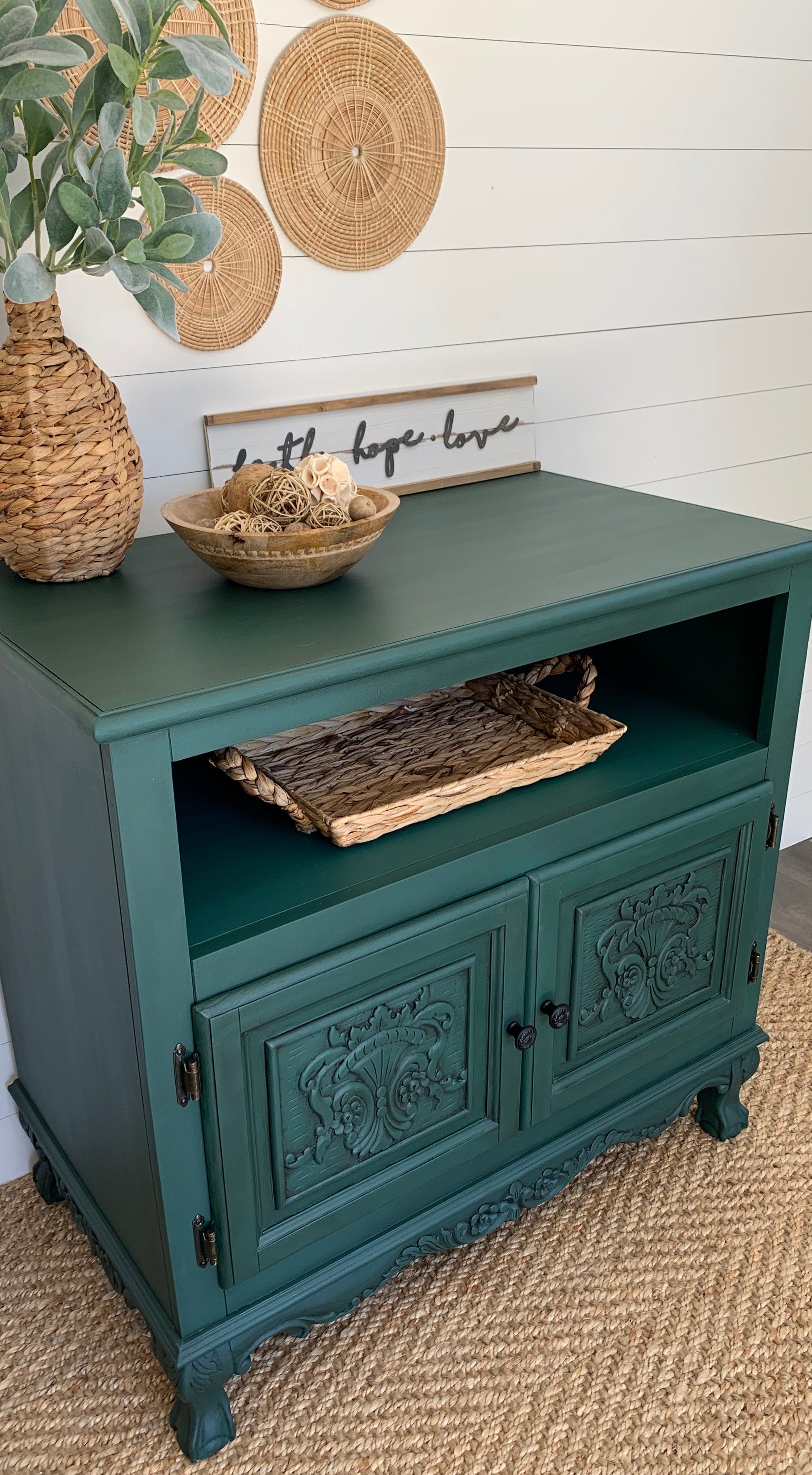 Vintage Cabinet with 1 Shelf - Jo’s Vintage Werks