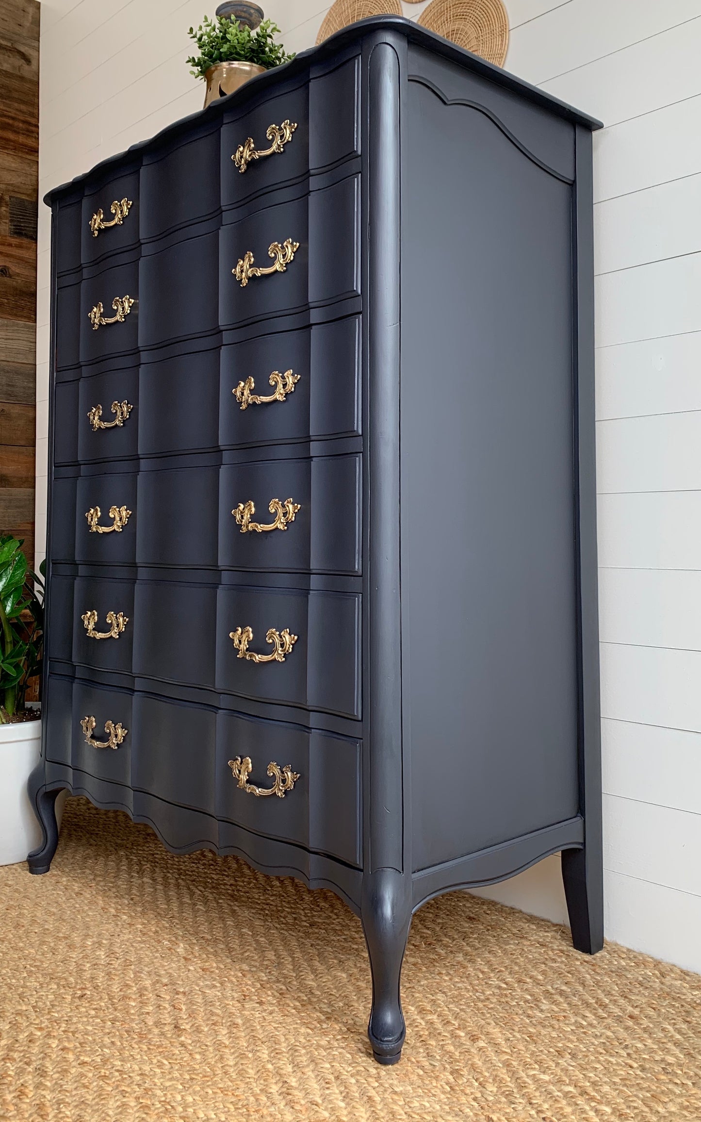 Vintage Dresser with 6 Drawers - Jo’s Vintage Werks