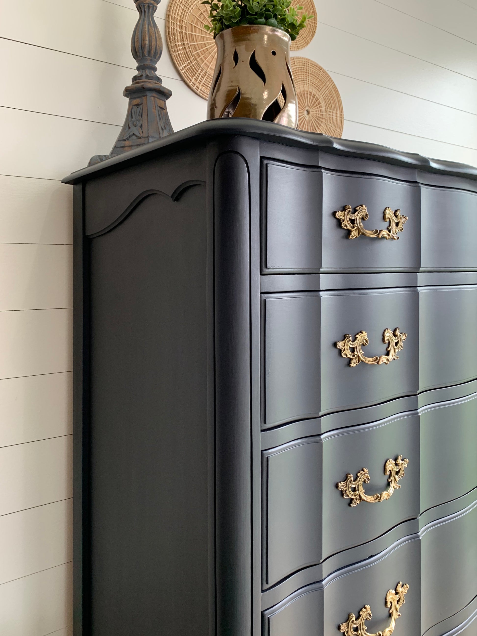 Vintage Dresser with 6 Drawers - Jo’s Vintage Werks