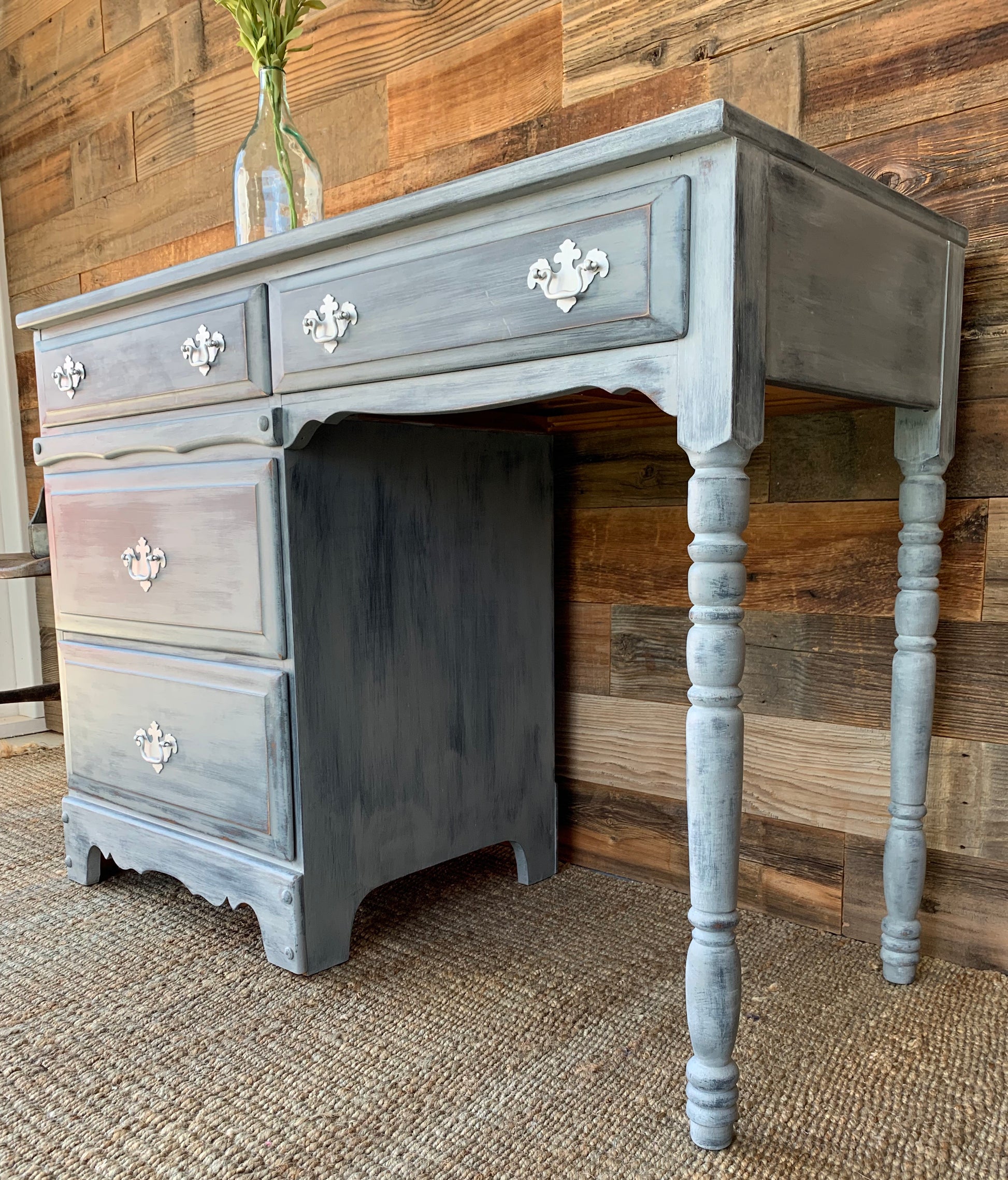 Vintage Desk with 4 Drawes - Jo’s Vintage Werks