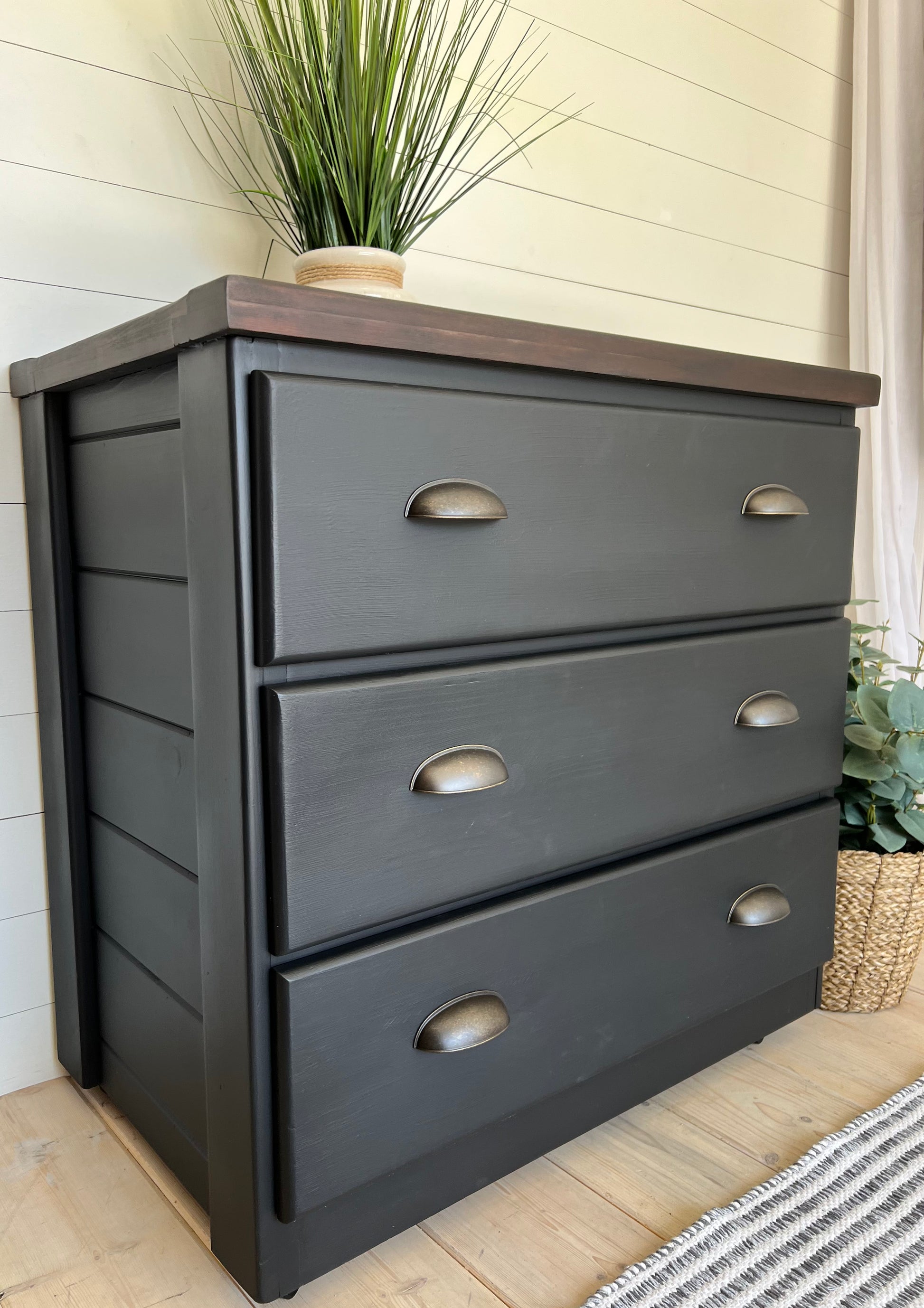 Dresser with 3 Drawers - Jo’s Vintage Werks