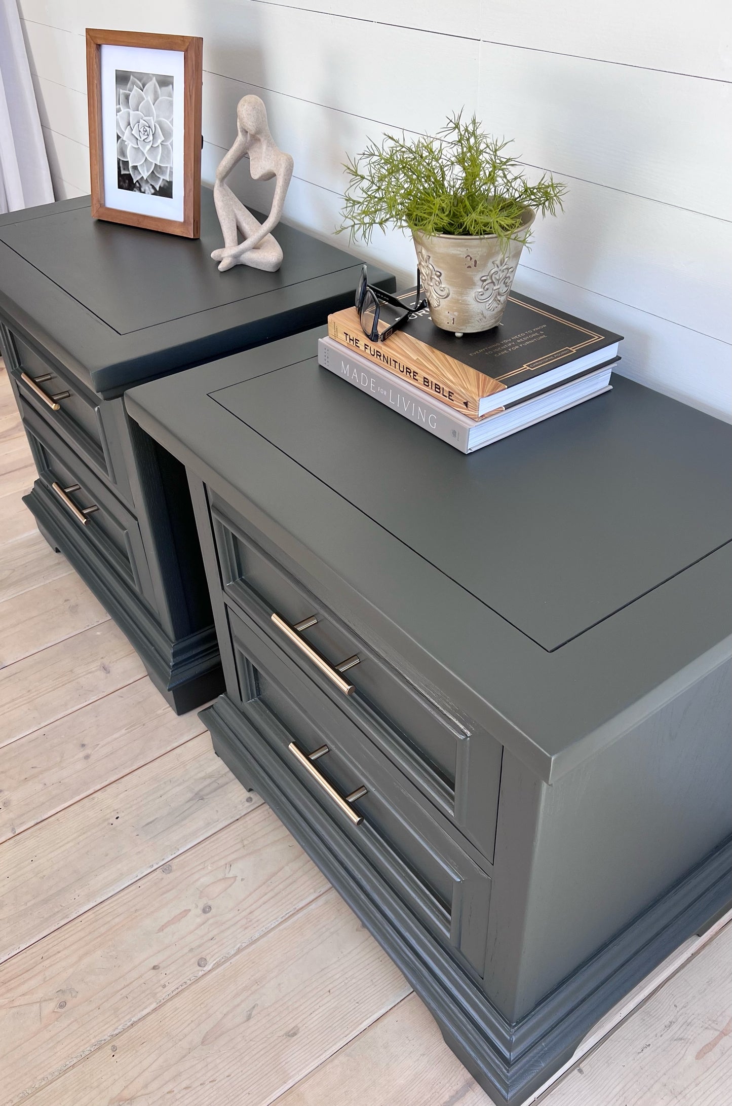 Nightstands/End Tables