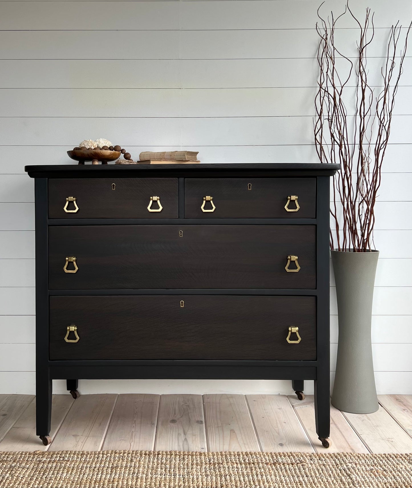 Vintage 4 Drawer Dresser - Jo’s Vintage Werks