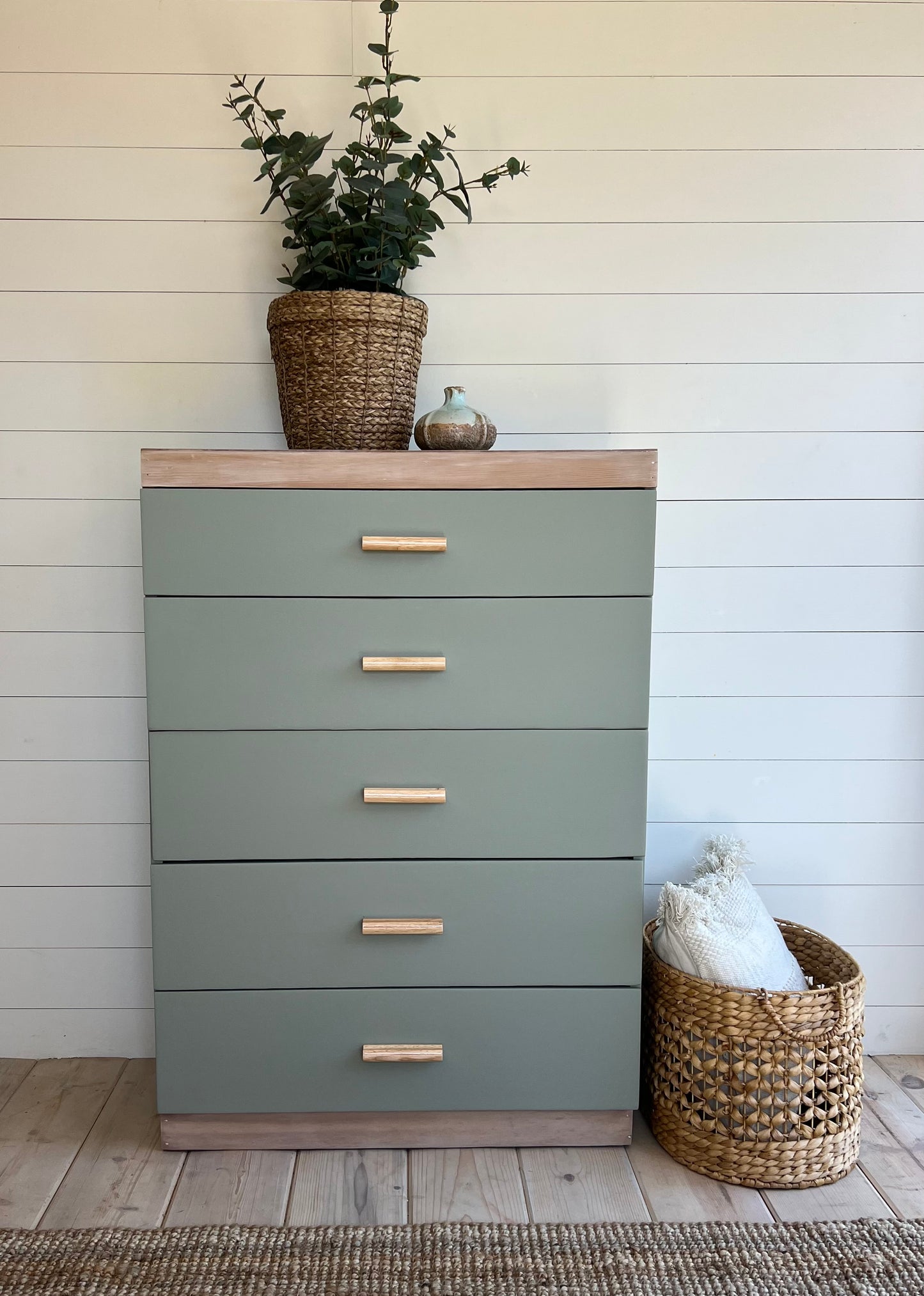 Dresser 5 Drawers - Jo’s Vintage Werks