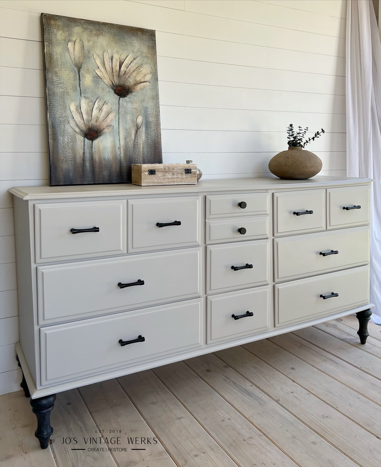 Dresser with 9 Drawers - Jo’s Vintage Werks