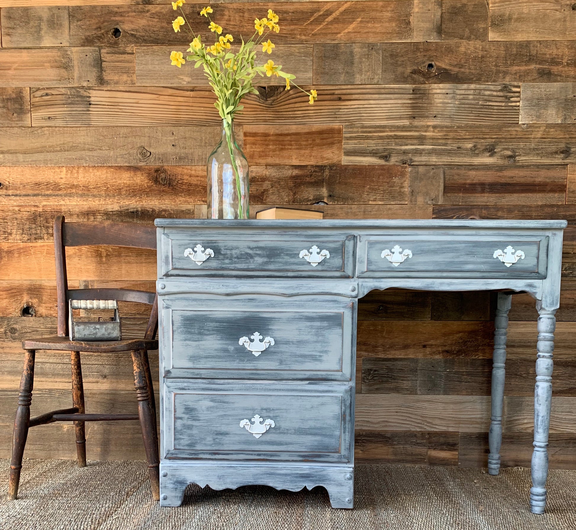 Vintage Desk with 4 Drawes - Jo’s Vintage Werks