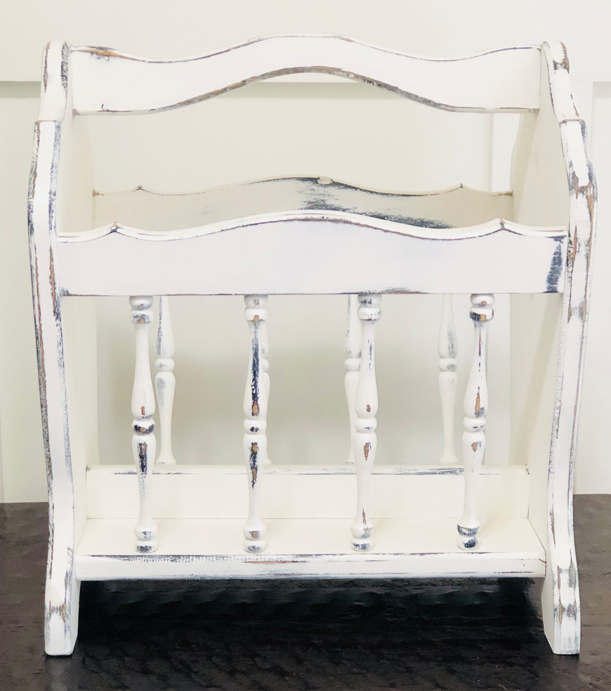 Farmhouse Magazine and Newspaper Rack - Jo’s Vintage Werks