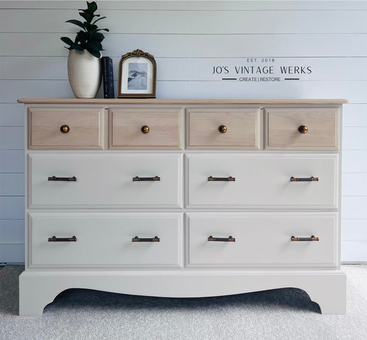 Dresser with 6 Drawers