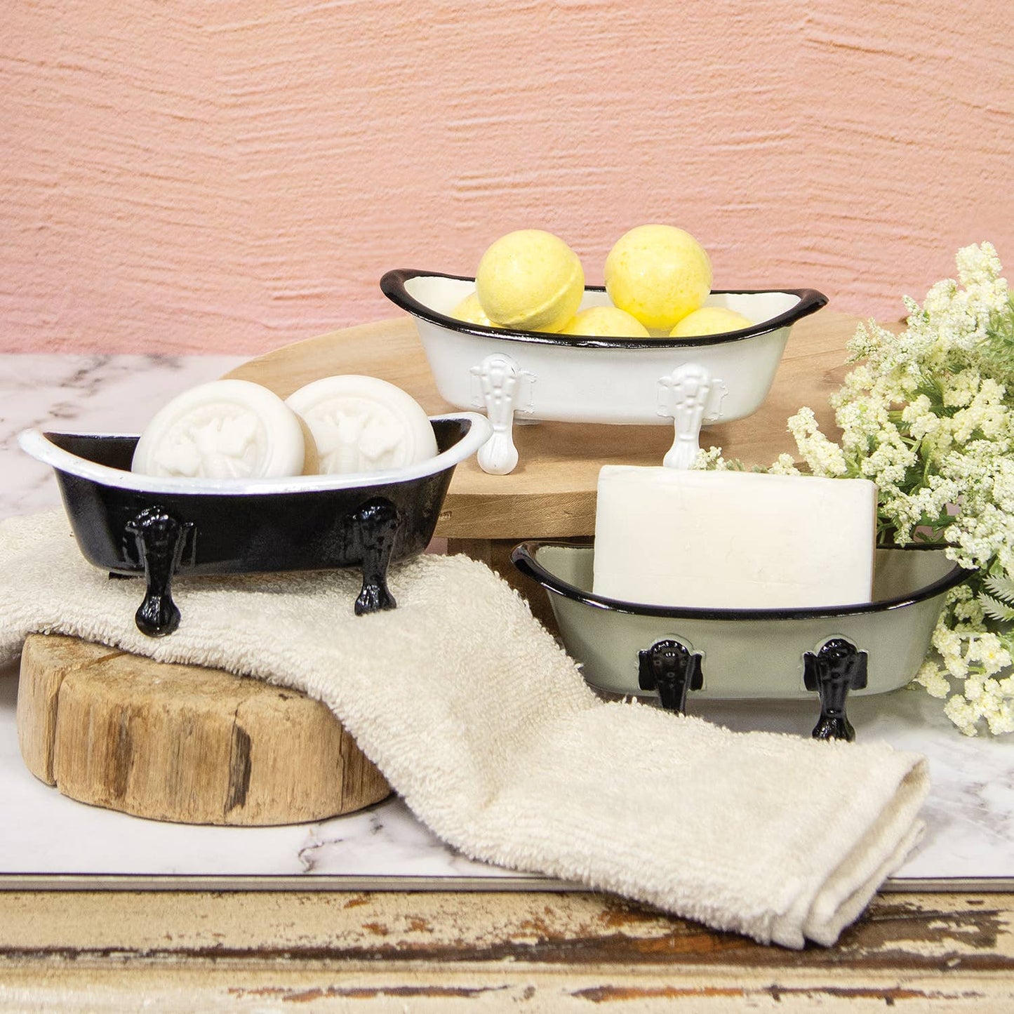 Black & White Iron Bathtub Soap Dish