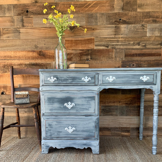 Vintage Desk with 4 Drawes - Jo’s Vintage Werks