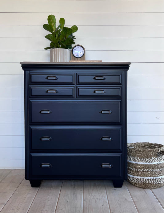 Midsized 4 Drawer Dresser