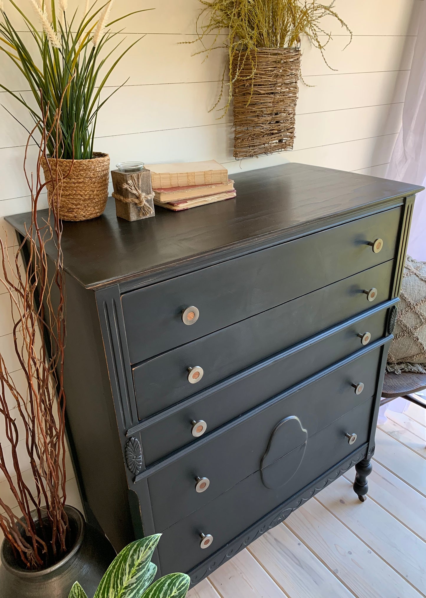 Black 5 Drawer Dresser - Jo’s Vintage Werks