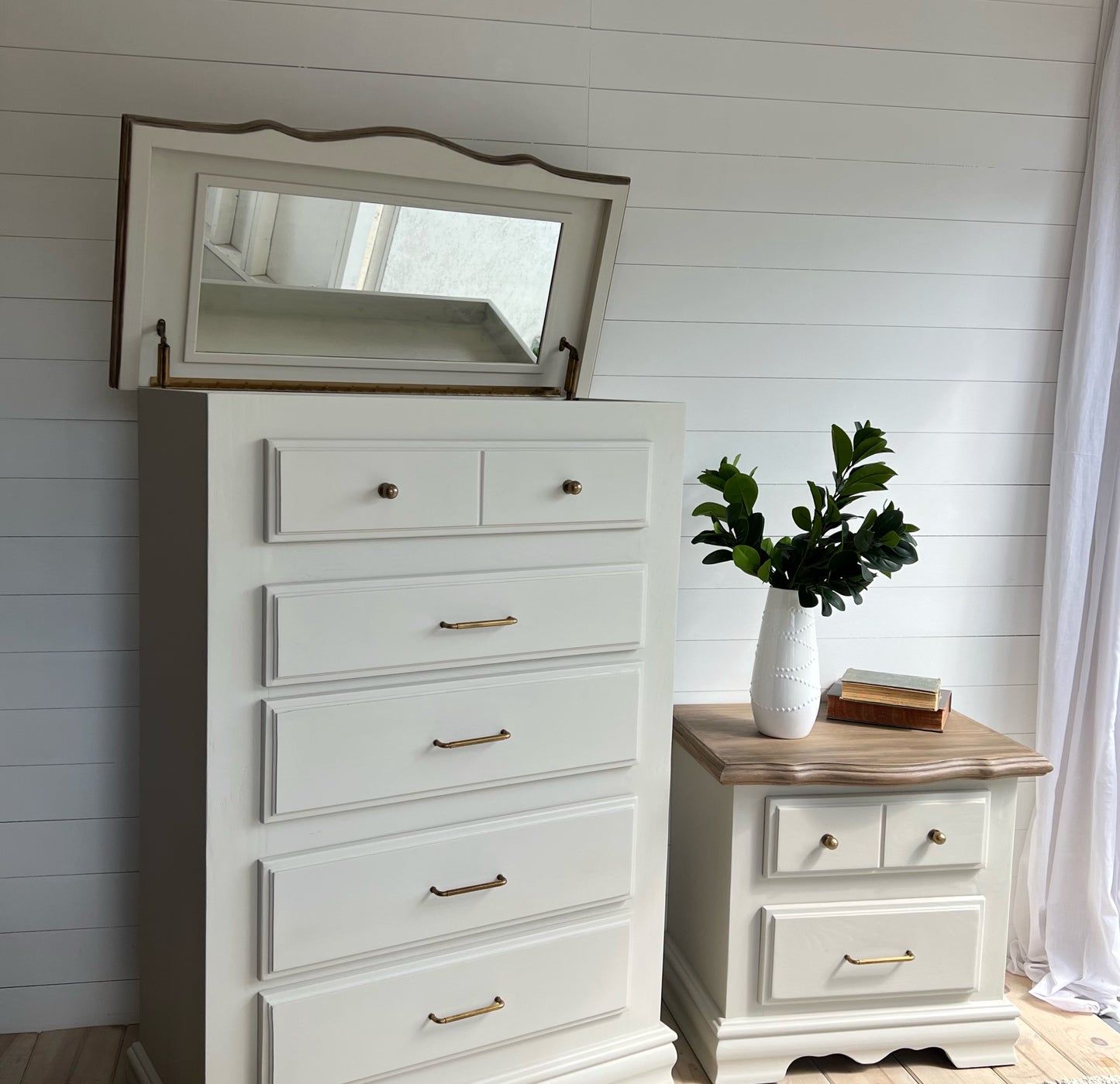 Chest of Drawers & Nightstand - Jo’s Vintage Werks