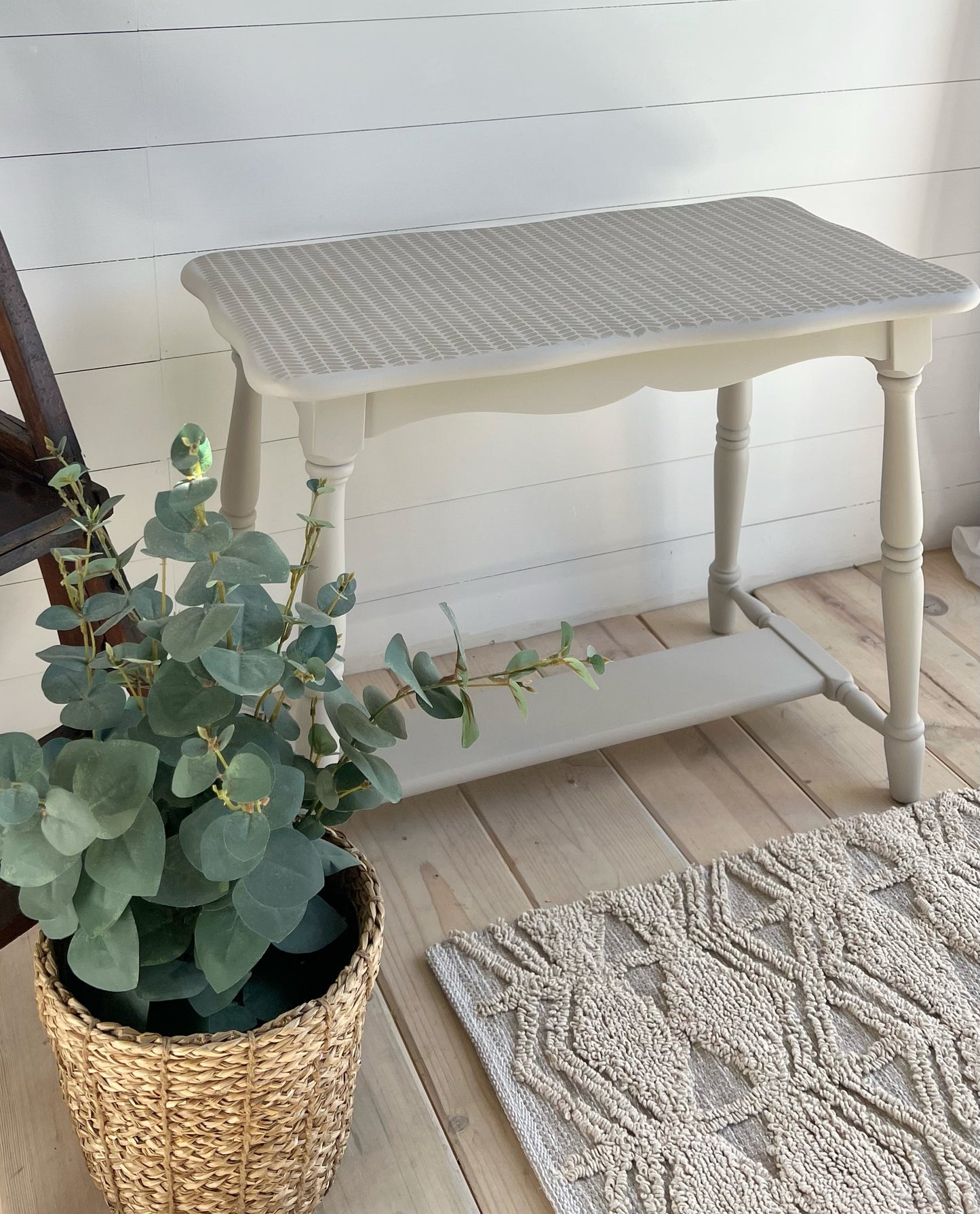 Accent Vintage Table