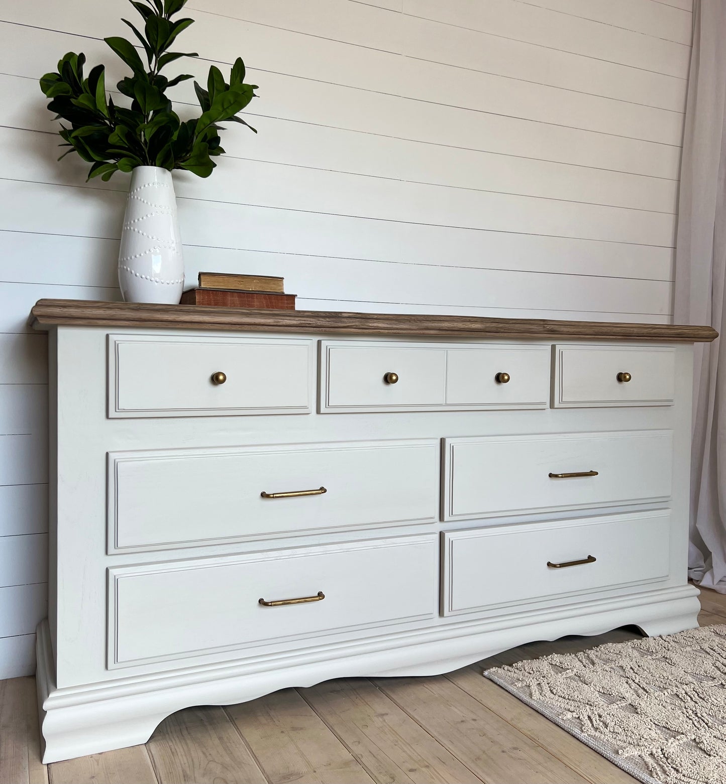 Dresser with 7 Drawers - Jo’s Vintage Werks